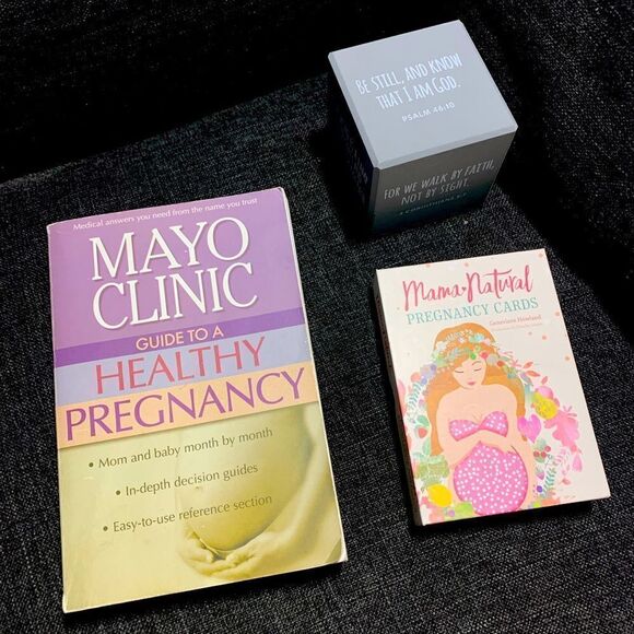 Mayo Clinic’s A guide to Healthy Pregnancy Book - Picture 1 of 4